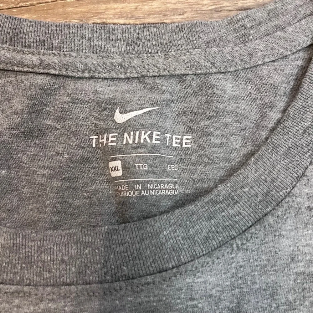 Nike Just Do It Graphic T-Shirt Mens XXL‎ Heather Gray Short Sleeve Crewneck Tee